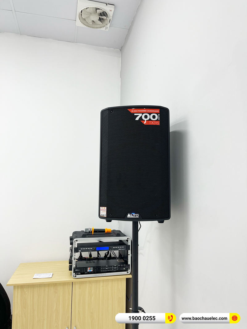 Lắp đặt dàn âm thanh hội trường trị giá gần 40 triệu cho công ty TNHH TM Tổng hợp HTV tại Hà Nội