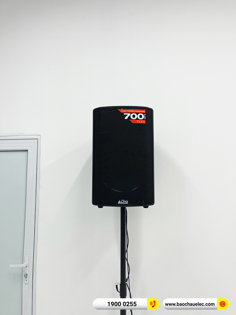 Lắp đặt dàn âm thanh hội trường trị giá gần 40 triệu cho công ty TNHH TM Tổng hợp HTV tại Hà Nội