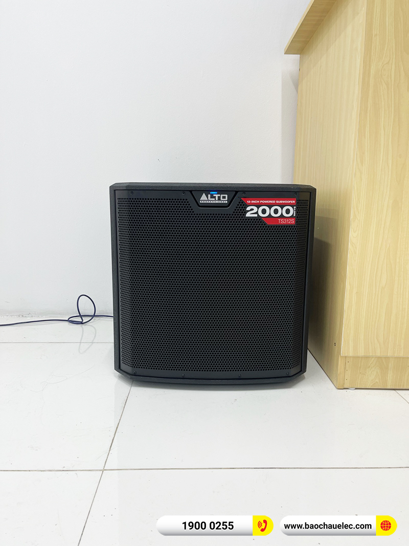 Lắp đặt dàn âm thanh hội trường trị giá gần 40 triệu cho công ty TNHH TM Tổng hợp HTV tại Hà Nội