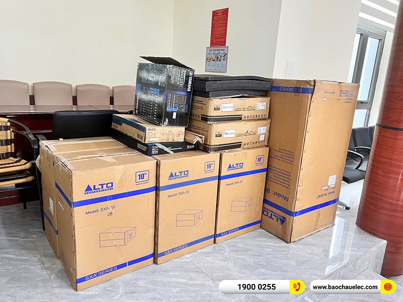 Lắp đặt dàn Line Array cho hội trường trị giá 250 triệu tại Trung tâm Văn hóa Huyện Nam Sách - Hải Dương