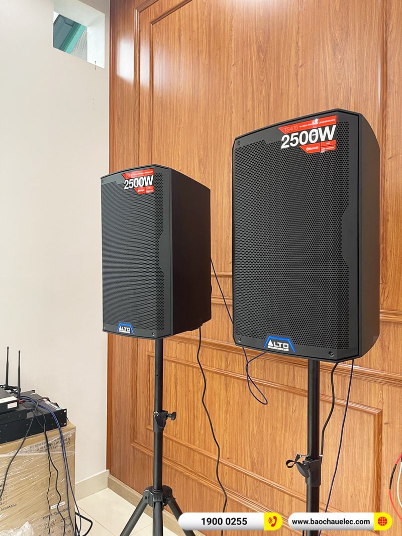 Lắp đặt dàn âm thanh hội trường nhà hàng Đồi Tùng tại Vĩnh Phúc