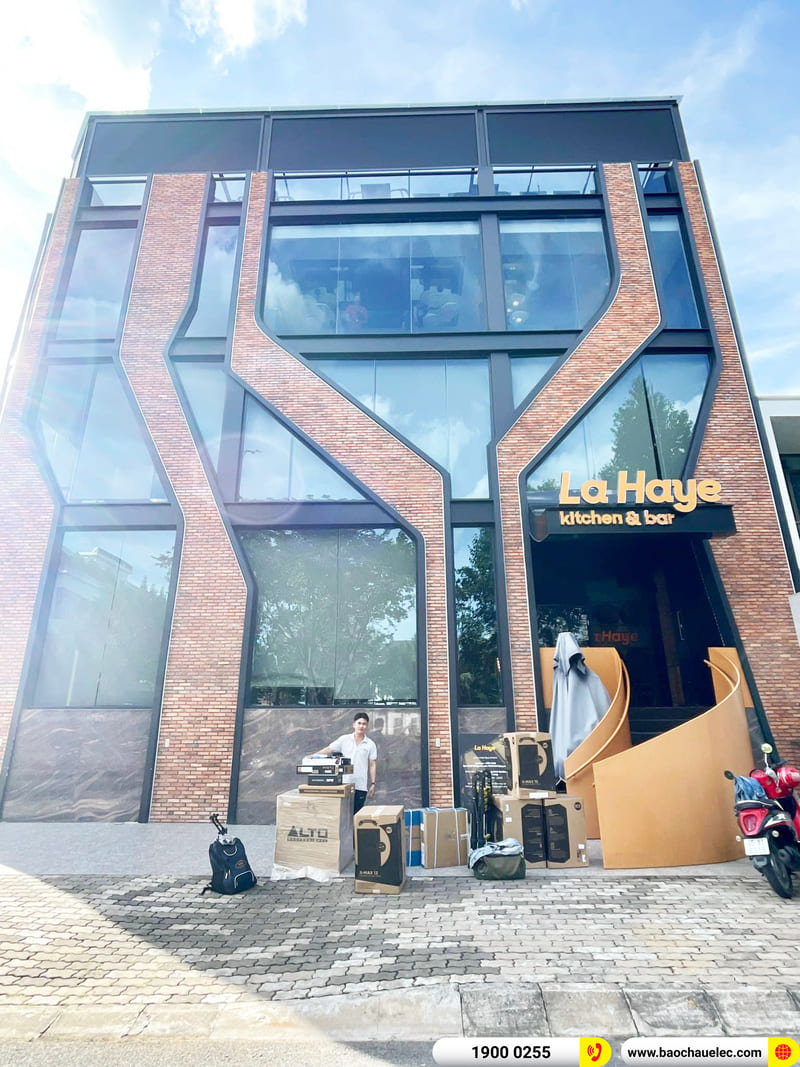 Lắp đặt dàn âm thanh hơn 133tr cho quán La Haye Kitchen & Bar tại Cần Thơ