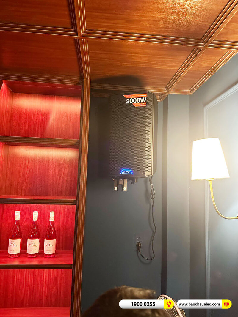 Lắp đặt dàn âm thanh Alto gần 32tr cho quán lounge Post Box ở TPHCM