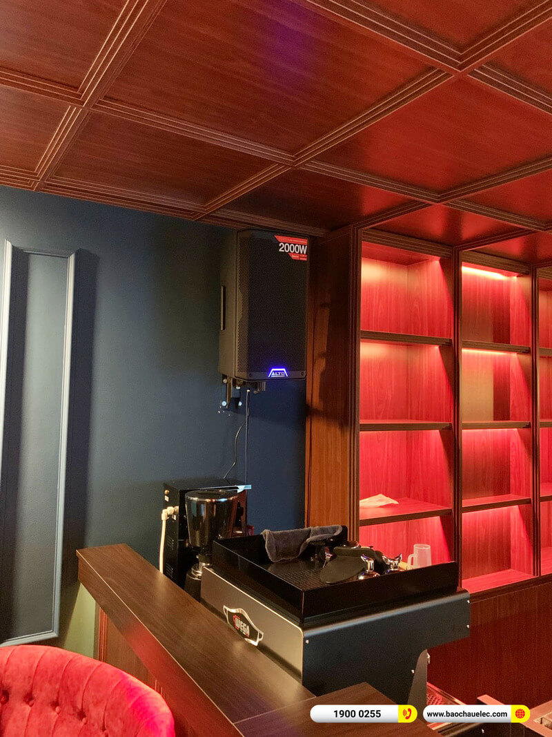 Lắp đặt dàn âm thanh Alto gần 32tr cho quán lounge Post Box ở TPHCM