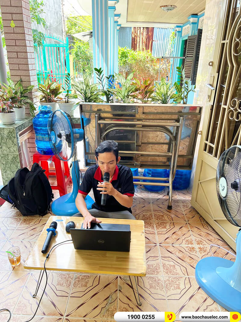 Lắp đặt d&agrave;n karaoke trị gi&aacute; gần 85 triệu đồng cho anh L&acirc;m ở TPHCM