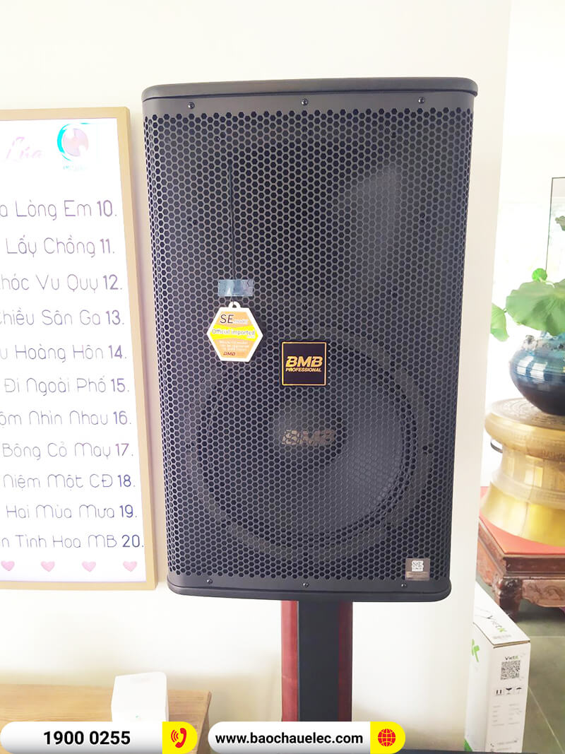 Lắp đặt d&agrave;n karaoke trị gi&aacute; gần 100 triệu cho chị Dương ở H&agrave; Nội