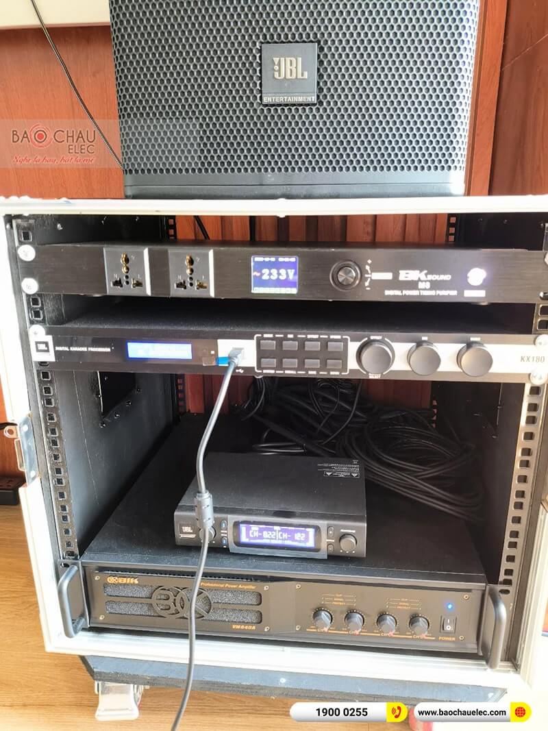 Lắp đặt d&agrave;n karaoke trị gi&aacute; gần 100 triệu cho chị Linh tại H&agrave; Nội