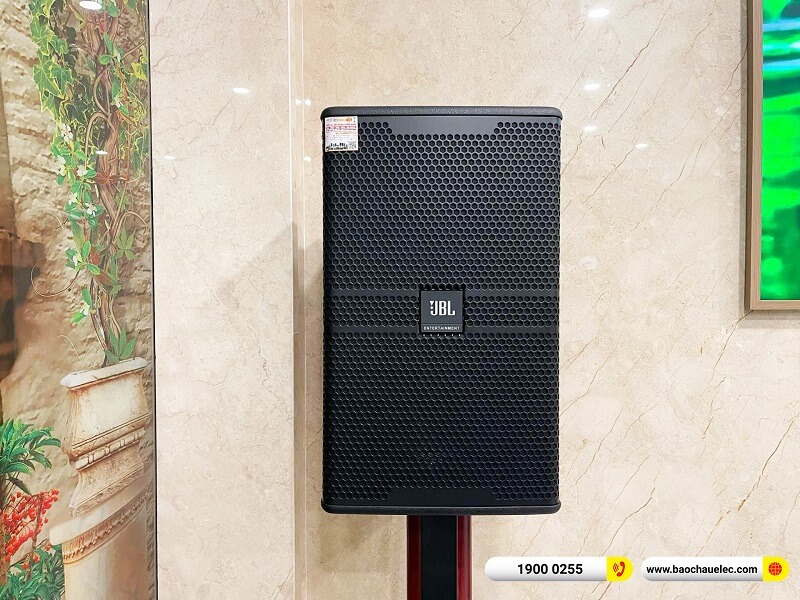 Lắp đặt d&agrave;n karaoke JBL 98tr cho chị Trang ở Cần Thơ