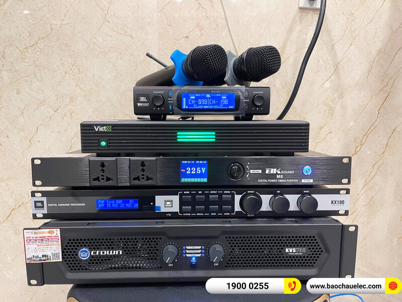 Lắp đặt d&agrave;n karaoke JBL 98tr cho chị Trang ở Cần Thơ