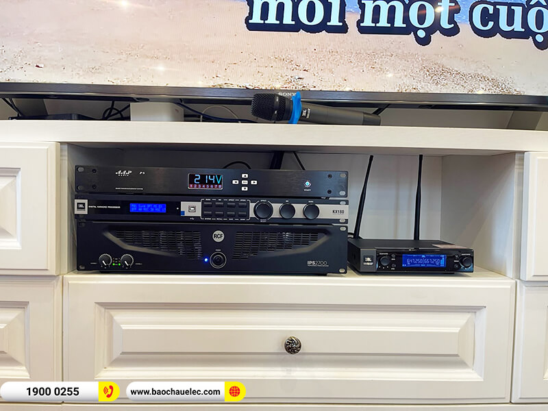 Lắp đặt dàn karaoke trị giá hơn 100 triệu đồng cho chị Xuyến ở Hà Nội