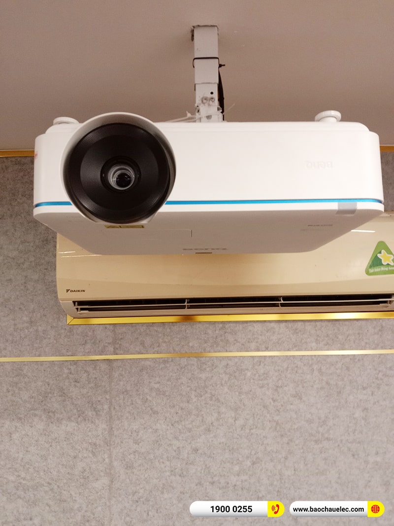 Thi công nội thất, lắp đặt hệ thống nghe nhạc, xem phim trị giá hơn 400 triệu cho anh Khoa tại Thái Bình