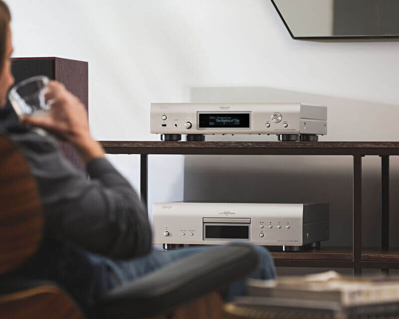 Đầu Denon DNP-2000NE