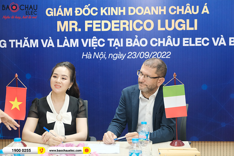 Giám đốc RCF khu vực Châu Á Mr.Federico Lugli có chuyến ghé thăm và làm việc tại Bảo Châu Elec