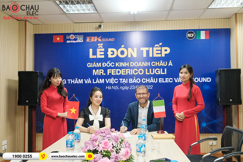 Giám đốc RCF khu vực Châu Á Mr.Federico Lugli có chuyến ghé thăm và làm việc tại Bảo Châu Elec