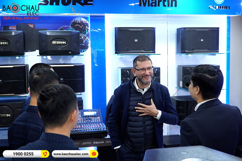 Giám đốc RCF khu vực Châu Á Mr.Federico Lugli có chuyến ghé thăm và làm việc tại Bảo Châu Elec