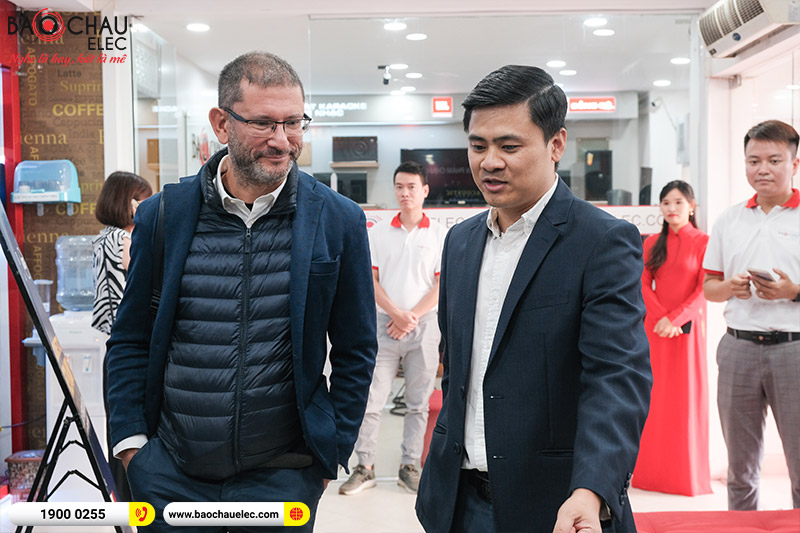 Giám đốc RCF khu vực Châu Á Mr.Federico Lugli có chuyến ghé thăm và làm việc tại Bảo Châu Elec