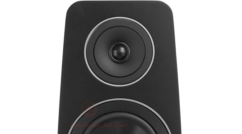 Loa nghe nhạc Jamo C109 câu tạo 4 loa, 3 đường tiếng 