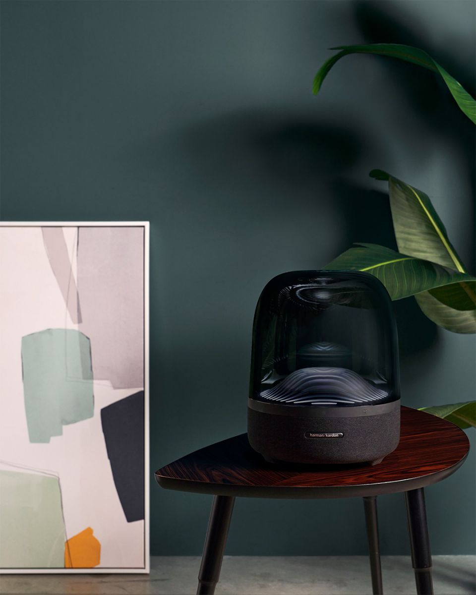 Loa Harman Kardon Aura Studio 3