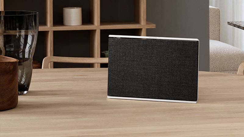 Loa Beosound Level Dark Grey