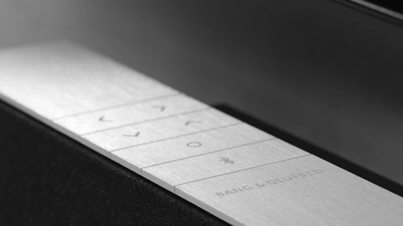 Loa Beosound Stage Smoked Oak Limited Edition