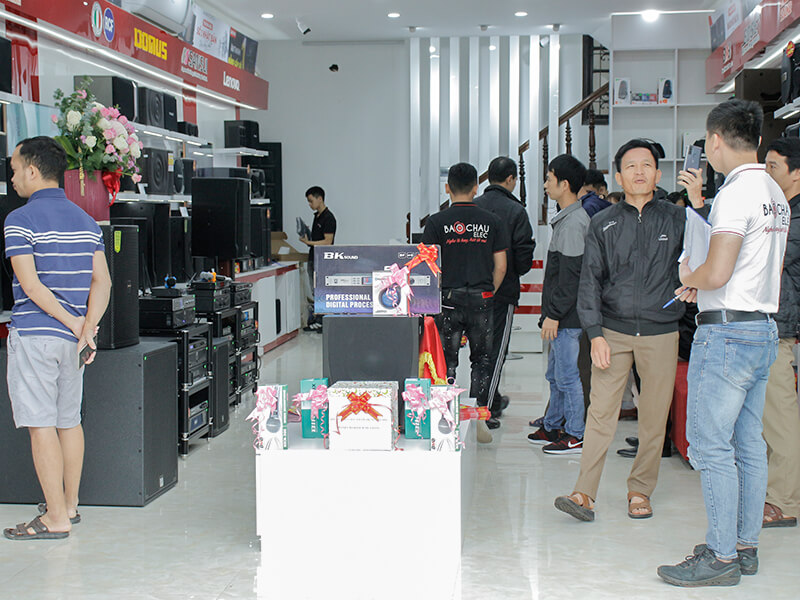 Thông báo khai trương showroom Bảo Châu Elec Quận 5 - TP.HCM