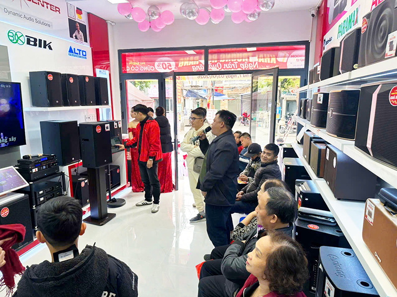 Showroom Bảo Châu Elec