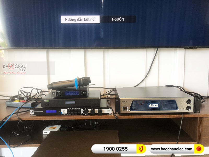 Dàn karaoke của gia đình anh Tuyến