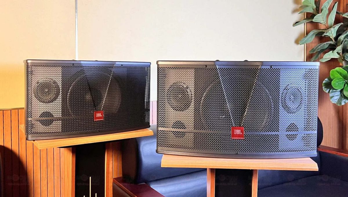 Loa karaoke JBL CV1052T