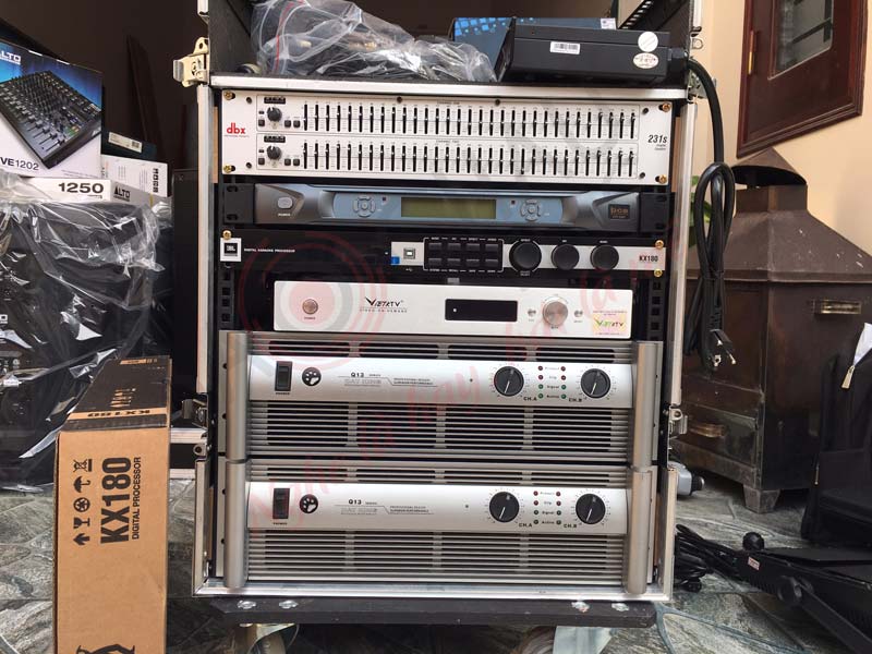 Tủ rack 12U (Mixer) thực tế