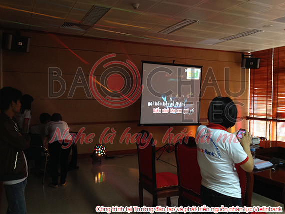 Dai hoc Vietinbank - 09