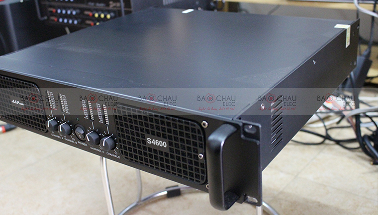 AAP S4600 nhin nghieng AAP S4600 nhin nghieng
