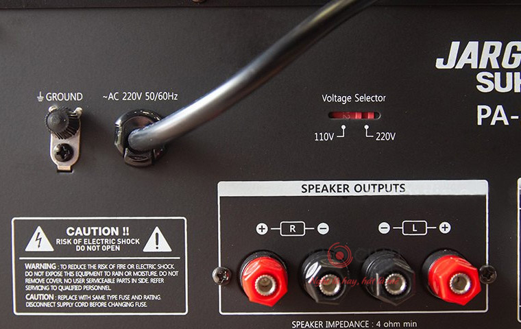 Amply Jarguar Suhyoung PA-203DP mặt sau 2 Amply Jarguar Suhyoung PA-203DP mặt sau 2