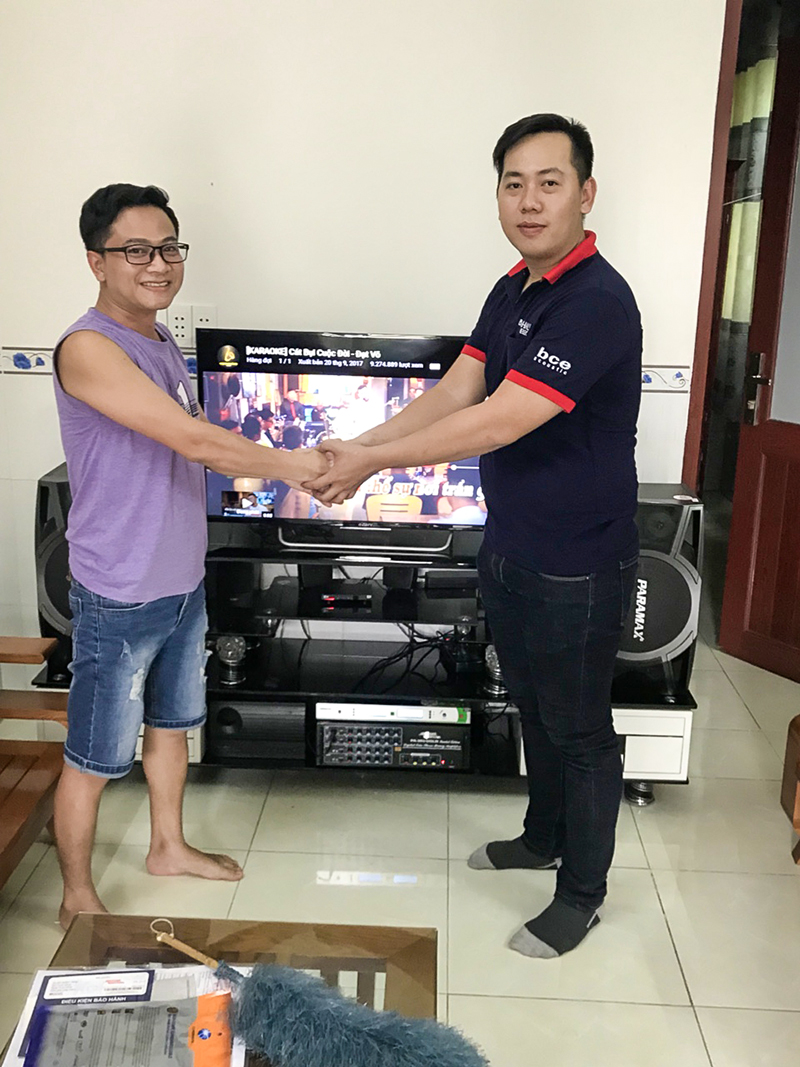 Dàn karaoke đơn giản giá rẻ mà hay của anh Đạt tại Trảng Dài, Biên Hòa pic 3 Dàn karaoke đơn giản giá rẻ mà hay của anh Đạt tại Trảng Dài, Biên Hòa pic 3