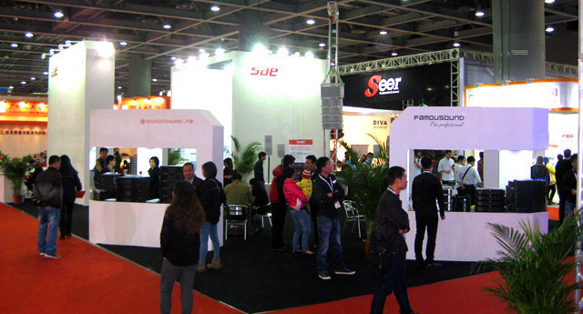 Hình ảnh triển lãm có sae soundstandard famousound 2 Hình ảnh triển lãm có sae soundstandard famousound 2