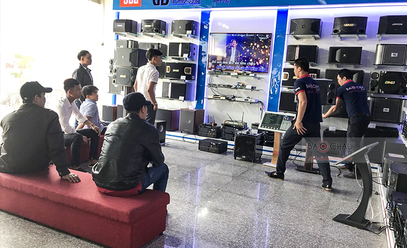 Không khí mua sắm ngày Tết ở Đà Nẵng 05 Không khí mua sắm ngày Tết ở Đà Nẵng 05