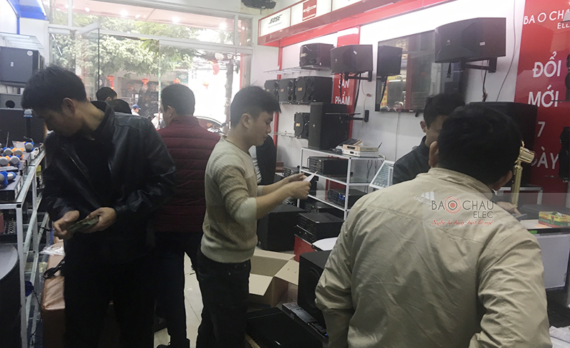 Không khí mua sắm ngày Tết ở Hải Phòng 03 Không khí mua sắm ngày Tết ở Hải Phòng 03