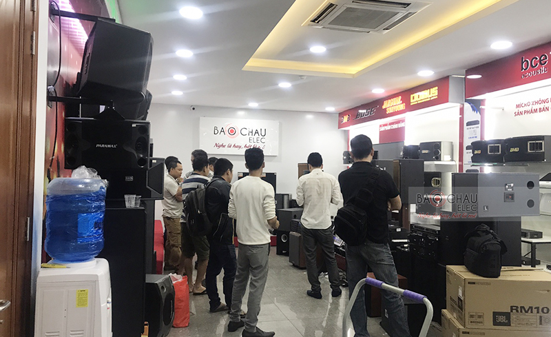 Không khí mua sắm ngày Tết ở Sài Gòn 03 Không khí mua sắm ngày Tết ở Sài Gòn 03