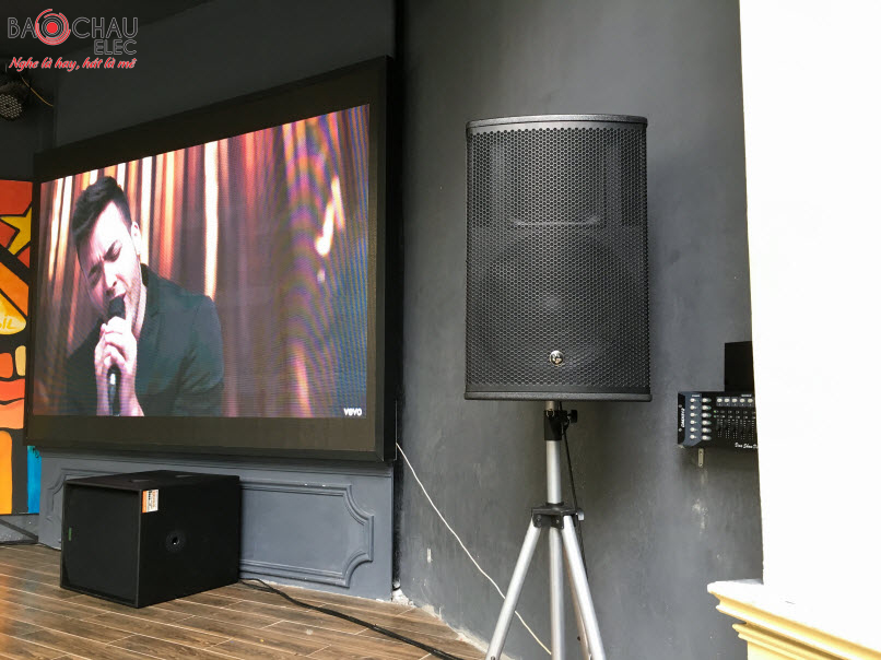 Lắp đặt âm thanh Club America Latina 11