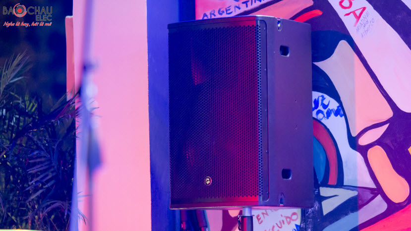 Lắp đặt âm thanh Club America Latina 18 Lắp đặt âm thanh Club America Latina 18