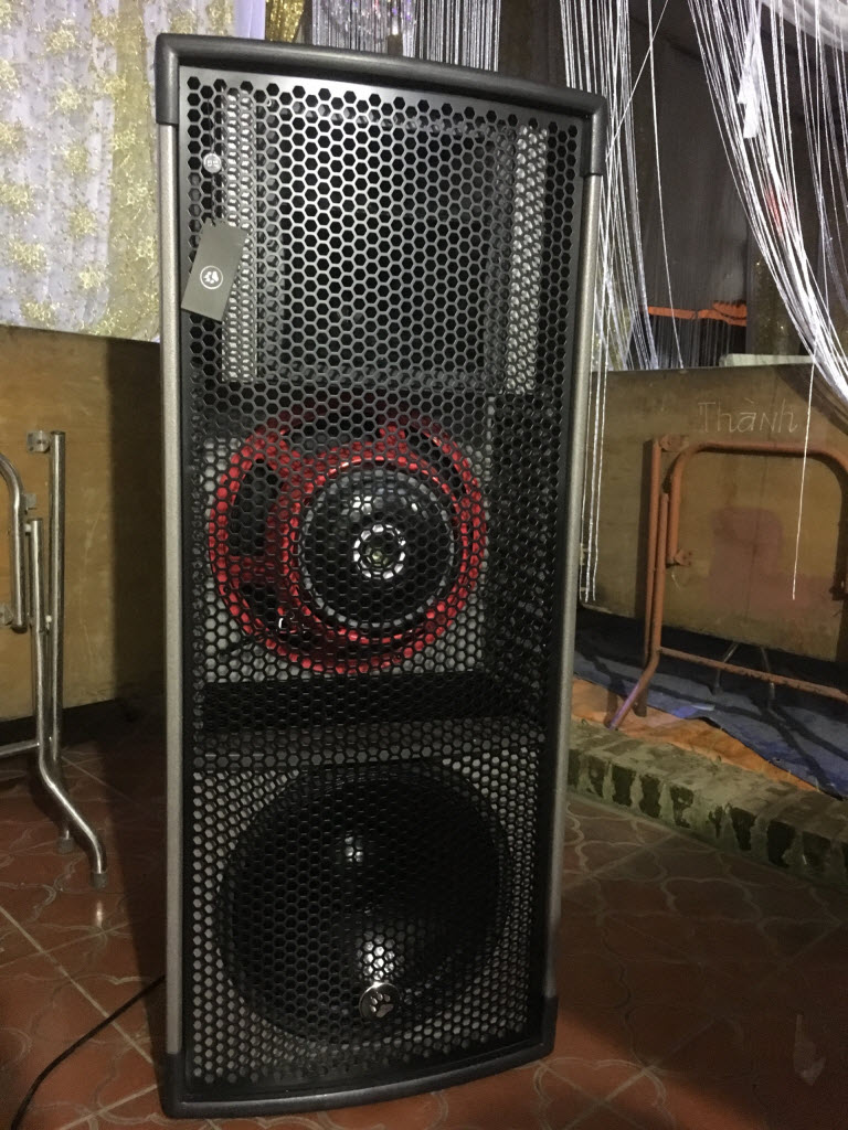 Lắp đặt dàn âm thanh đám cưới cho anh Thành - Cự Khối Long Biên - 02