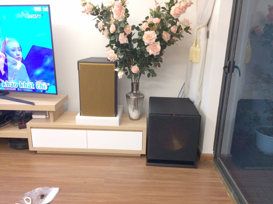 Lắp đặt dàn karaoke VIP cho gia đình tại Hồ Tùng Mậu Cầu Giấy HN 05 Lắp đặt dàn karaoke VIP cho gia đình tại Hồ Tùng Mậu Cầu Giấy HN 05