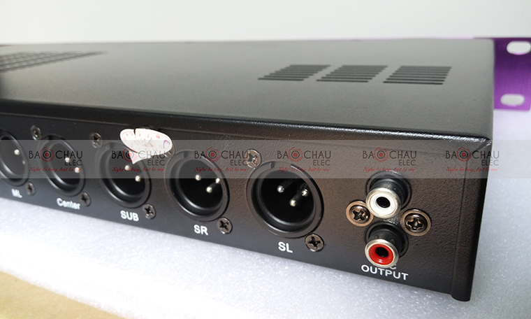 Mixer CAF Q8 mặt sau 1 Mixer CAF Q8 mặt sau 1