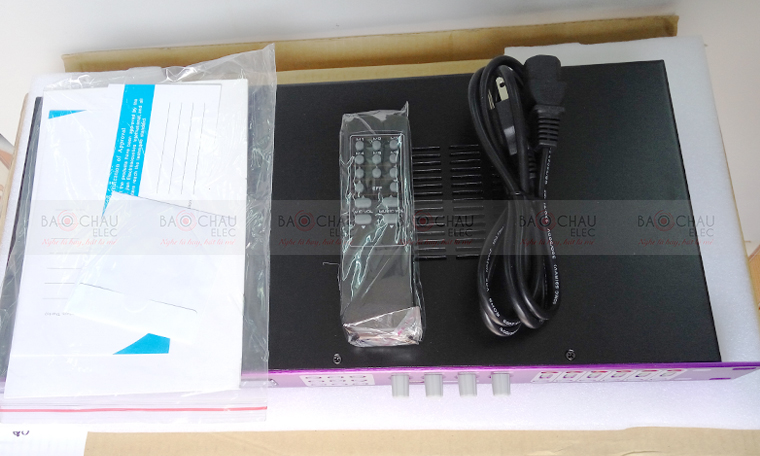 Mixer CAF Q8 và phụ kiện đi kèm Mixer CAF Q8 và phụ kiện đi kèm